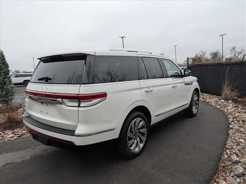 Certified 2022 Lincoln Navigator Reserve image 5