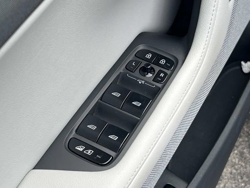 Certified 2024 Polestar Polestar 2 image 23