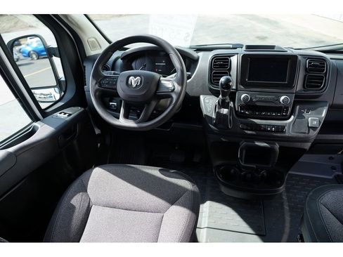 Used 2023 RAM ProMaster 2500 image 21