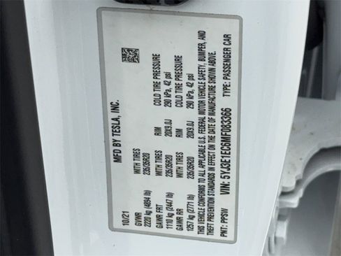 Used 2021 Tesla Model 3 Performance image 61