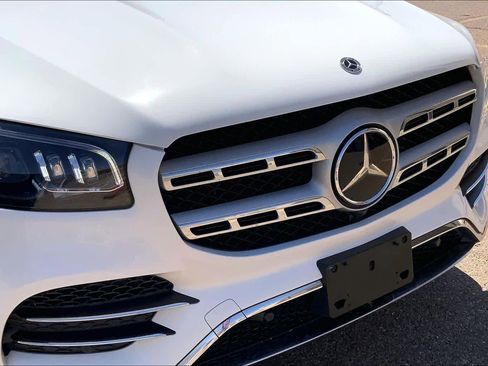 Used 2023 Mercedes-Benz GLS 450 4MATIC image 30
