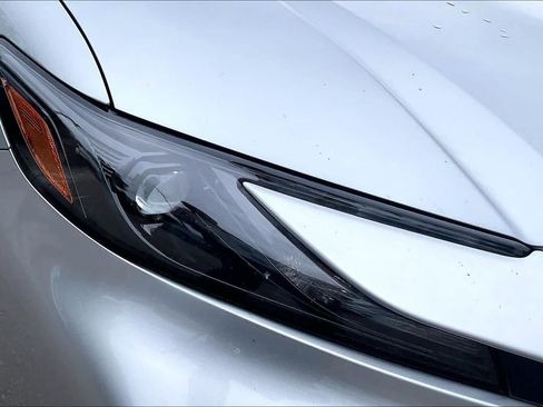 Used 2025 Toyota Camry LE FWD image 27