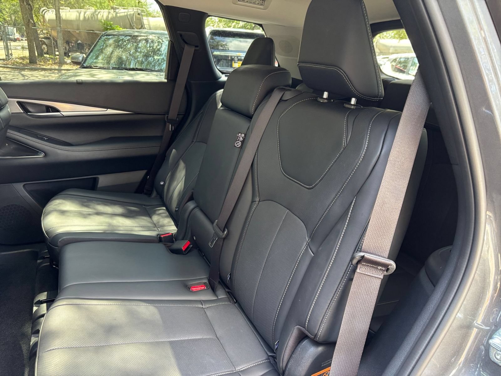 Used 2026 INFINITI QX60 Luxe AWD/4WD image 42