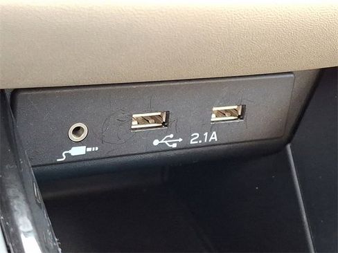 Used 2020 Subaru Outback Limited image 28