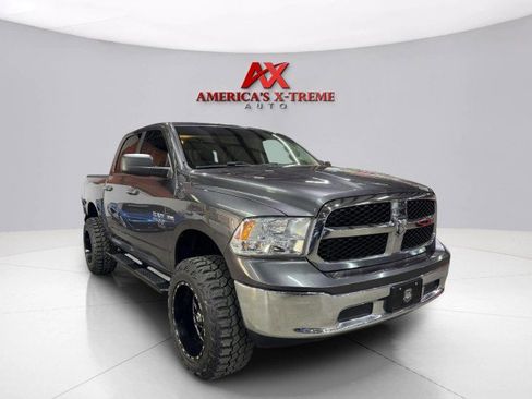 Used 2019 RAM 1500 Classic SLT image 8