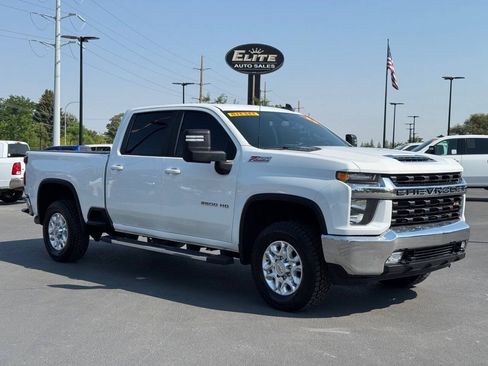 Used 2023 Chevrolet Silverado 2500 LT w/ Convenience Package AWD/4WD image 12