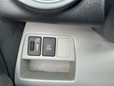 Used 2010 Toyota RAV4 Limited image 27