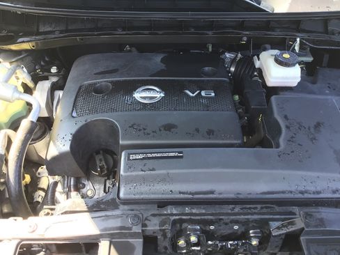 Used 2015 Nissan Murano S AWD/4WD image 7