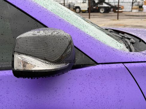 Used 2014 Nissan 370Z Coupe image 5