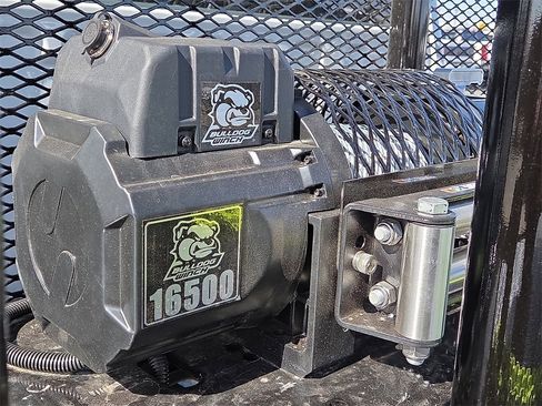 New 2025 Ford F550 XL image 18