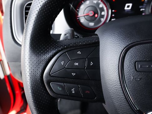 Used 2023 Dodge Charger R/T w/ Harman/Kardon Audio Group image 20