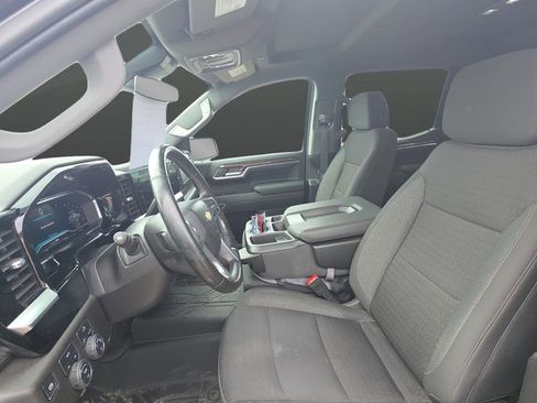 Used 2024 Chevrolet Silverado 1500 LT AWD/4WD image 19