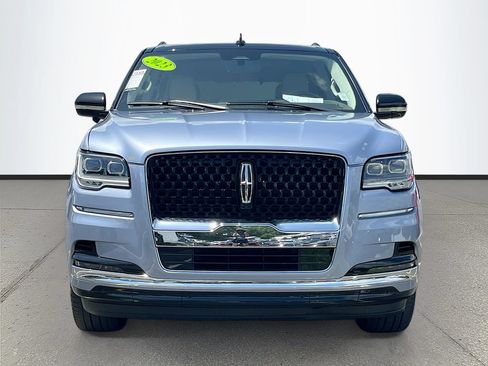 Used 2023 Lincoln Navigator Black Label AWD/4WD image 2