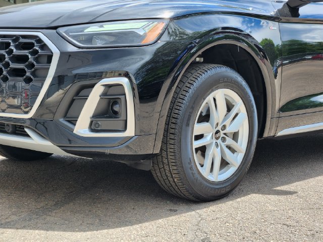 Used 2023 Audi Q5 2.0T Premium w/ Convenience Package AWD/4WD image 7
