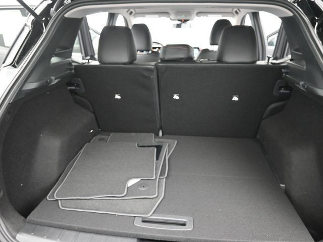 New 2026 Nissan Kicks SR FWD image 28