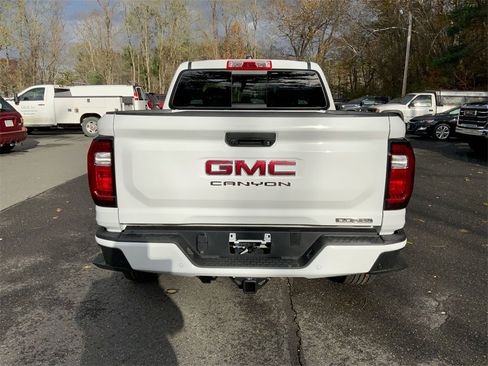 New 2026 GMC Canyon Elevation w/ Convenience Package image 42