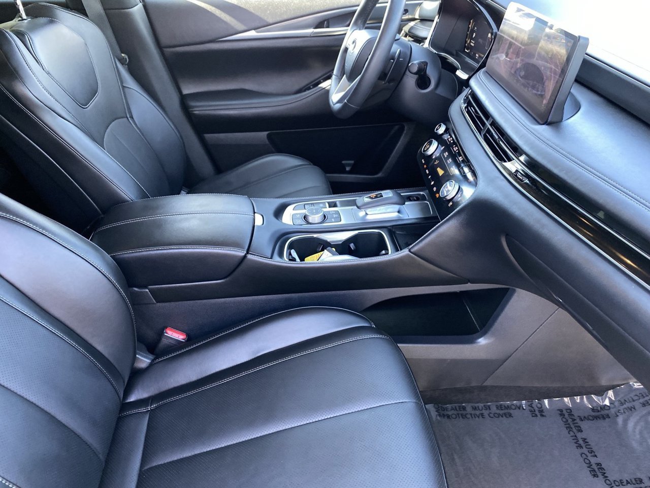 Certified 2027 INFINITI QX60 Luxe w/ Cargo Package FWD image 10