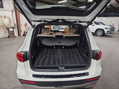 Certified 2026 Mercedes-Benz GLB 250 4MATIC image 14