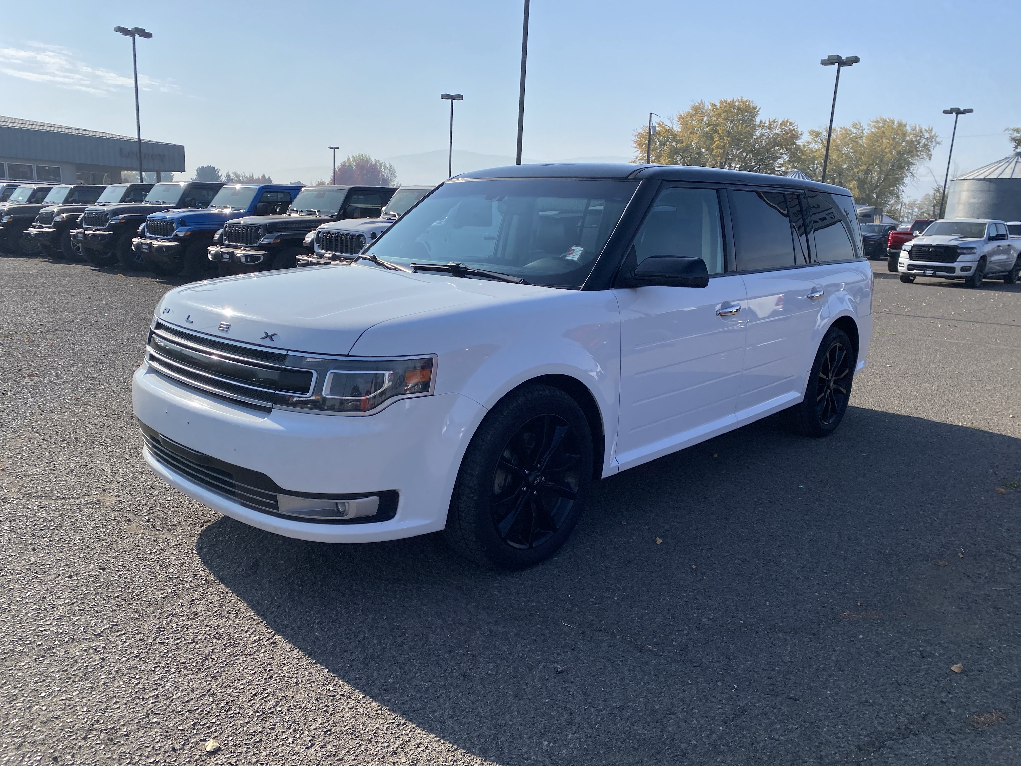 Used 2019 Ford Flex Limited w/ Limited Appearance Package AWD/4WD image 7