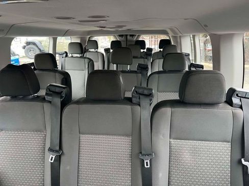 Used 2021 Ford Transit 350 XLT RWD image 10