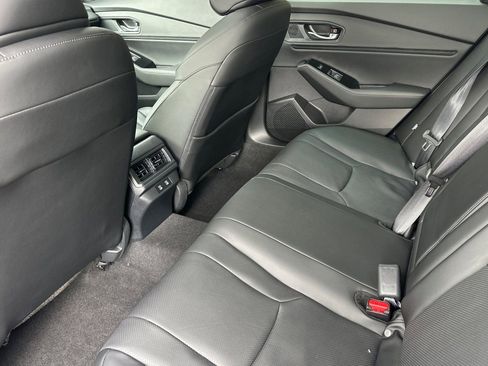 Used 2025 Honda Accord Touring image 14