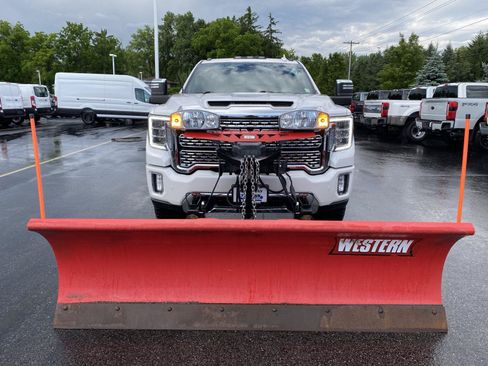 Used 2021 GMC Sierra 2500 Denali w/ Denali Ultimate Package AWD/4WD image 2