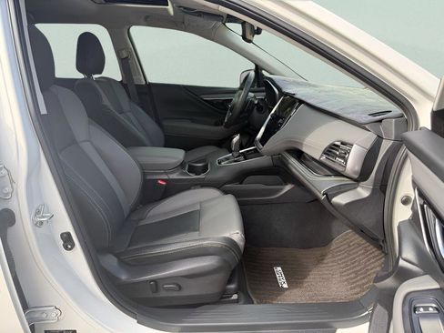 Used 2024 Subaru Outback Onyx Edition XT image 30