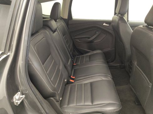 Used 2019 Ford Escape SEL image 19