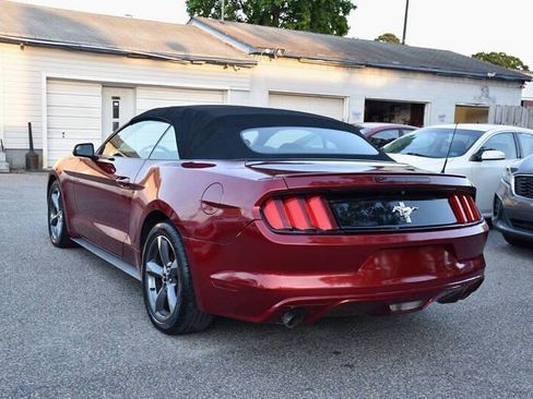 Used 2016 Ford Mustang Convertible w/ Equipment Group 051A RWD image 5