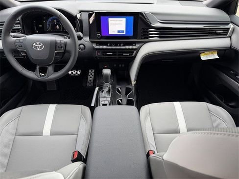 New 2026 Toyota Camry SE image 11