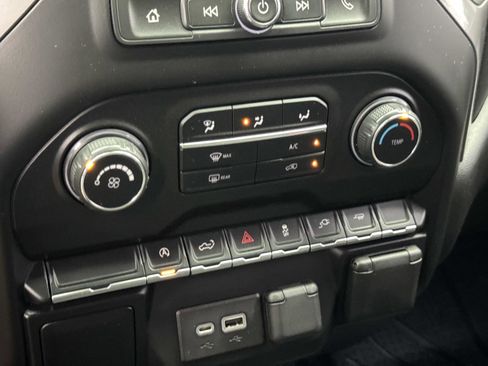 Used 2021 Chevrolet Silverado 1500 Custom w/ LPO, Dark Essentials Package image 23