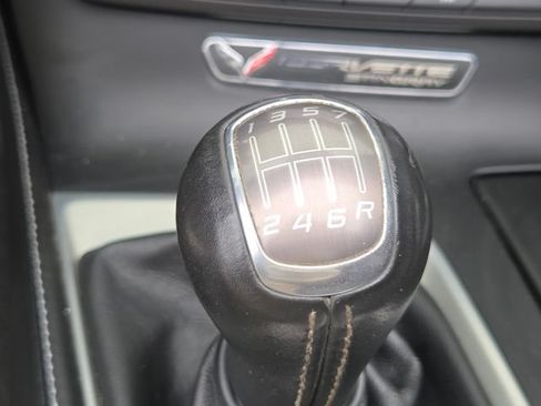 Used 2015 Chevrolet Corvette Stingray Coupe RWD image 26