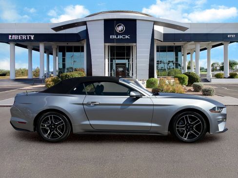 Used 2022 Ford Mustang Premium RWD image 2