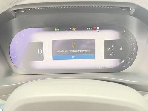 Certified 2023 Volvo XC40 B5 Ultimate w/ Climate Package AWD/4WD image 25