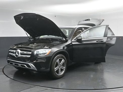 Used 2020 Mercedes-Benz GLC 300 4MATIC image 53