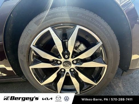 Used 2021 Chevrolet Malibu RS FWD image 18