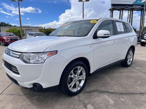 Used 2014 Mitsubishi Outlander GT image 7