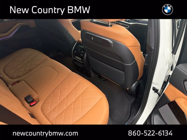 Used 2026 BMW X5 xDrive50e AWD/4WD image 7