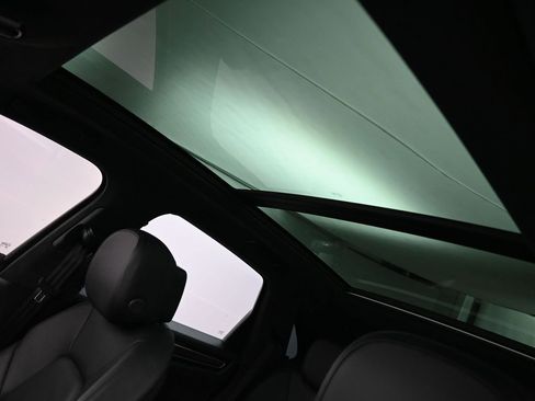 Certified 2023 Porsche Cayenne GTS image 8