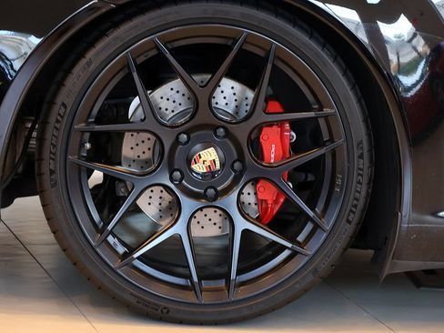 Used 2005 Porsche 911 Carrera S RWD image 41