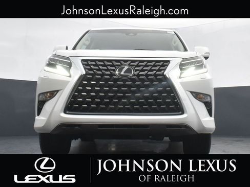 Used 2020 Lexus GX 460 Premium image 11