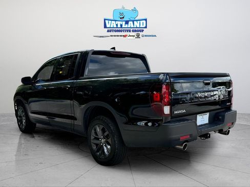 Used 2025 Honda Ridgeline Sport image 3