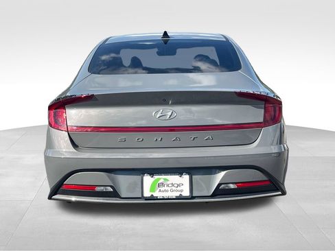 Used 2023 Hyundai Sonata SE FWD image 7