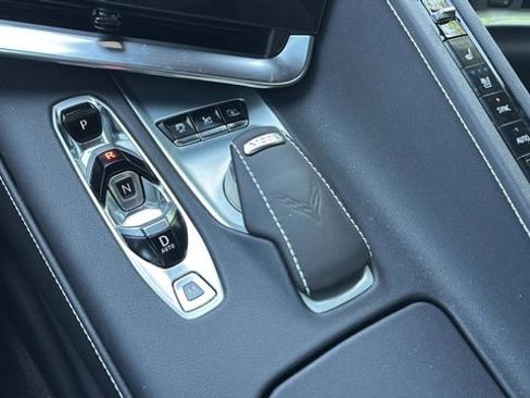 Used 2024 Chevrolet Corvette Stingray Preferred Cpe w/ Battery Protection Package RWD image 27