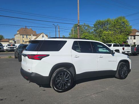 Used 2023 Chevrolet Traverse RS AWD/4WD image 5
