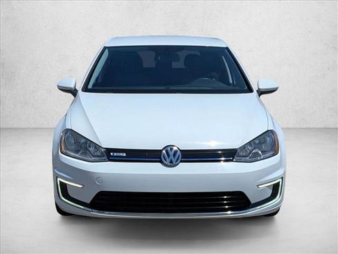 Used 2016 Volkswagen e-Golf SE FWD image 2