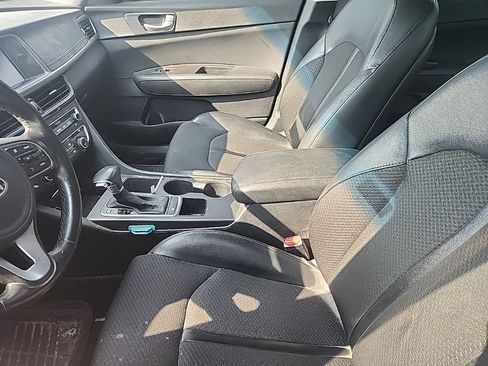 Used 2018 Kia Optima S w/ Panoramic Sunroof Package FWD image 8