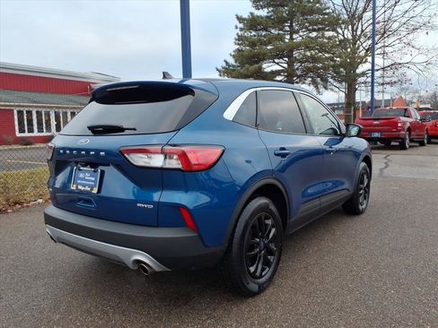 Certified 2022 Ford Escape SE image 6
