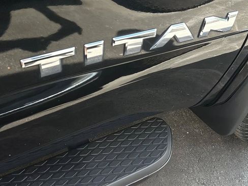 Used 2017 Nissan Titan Platinum Reserve AWD/4WD image 97