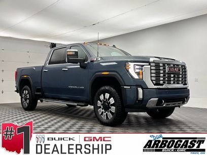 New 2025 GMC Sierra 2500 Denali w/ Denali Reserve Package